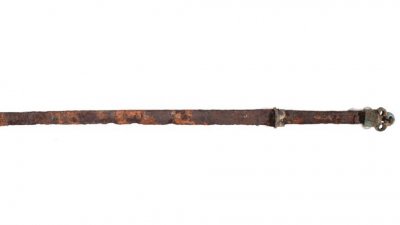 Дальневосточник нашел меч возрастом в 1,5 тысячи лет