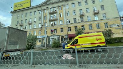 В центре Екатеринбурга мужчину-пешехода задавили насмерть (ФОТО)