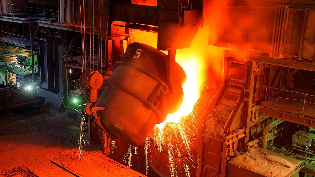 Уральские металлурги преодолели рубеж в четверть миллиарда тонн конвертерной стали