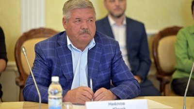 Бывший губернатор Ямала будет повышать авторитет тюменской власти