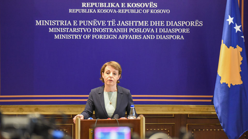 «Теперь точно конец…»: Приштина объявила о введении новых санкций против России