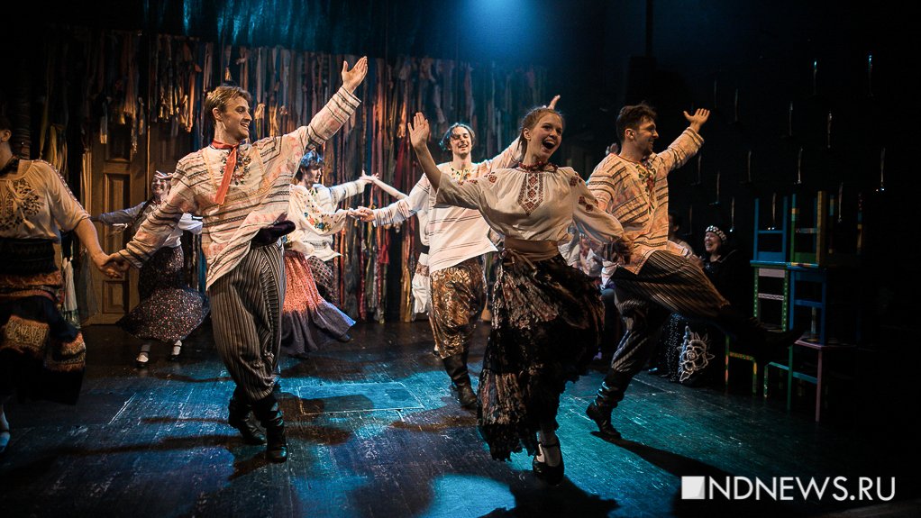 Театры Екатеринбурга начинают новый сезон: зрителей ждут спектакли по Гоголю, Фицджеральду и Гёте