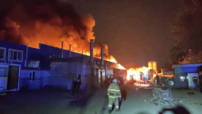 Пожар на рынке в Ростове-на-Дону потушен