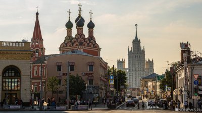 Экс-министр Крыма с помощью подконтрольного предпринимателя обзавелась квартирой в Москве