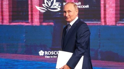 Путин: Россия до конца исполнит долг по защите населения Донбасса