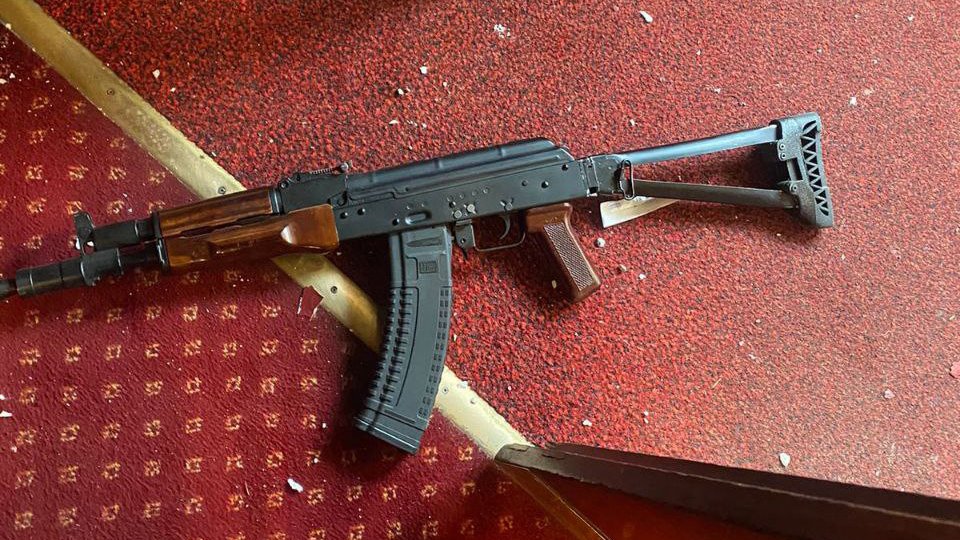 Мужчина устроил стрельбу в одном из баров Москвы