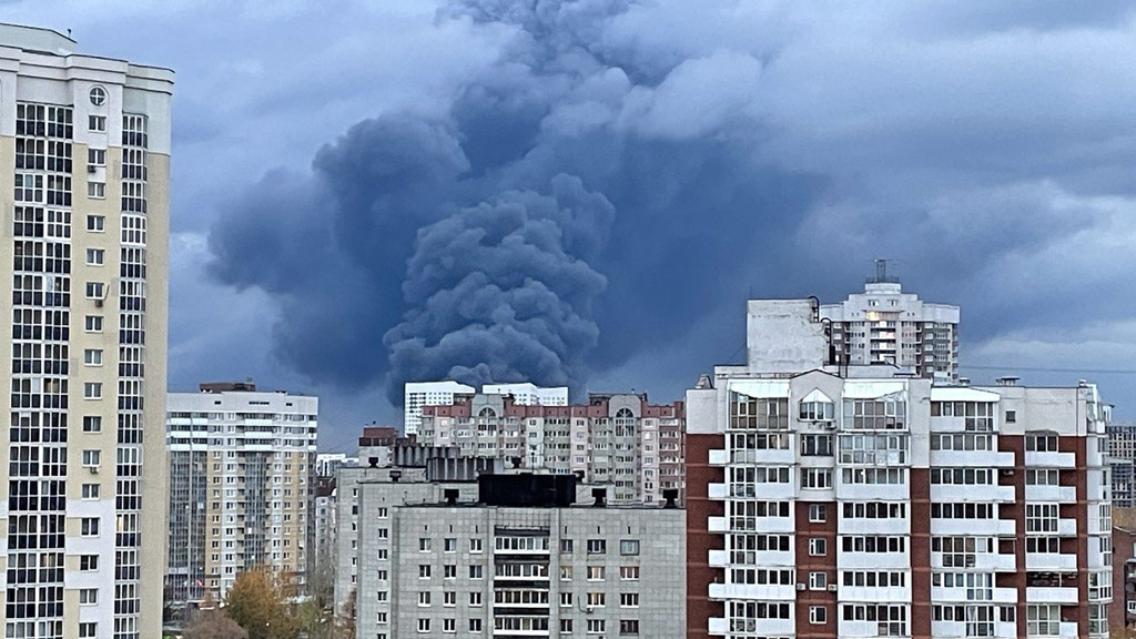 Площадь пожара на Аппаратной увеличилась в 8 раз (ФОТО)