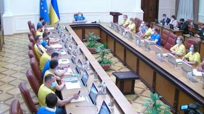 Киев анонсировал «украинское экономическое чудо» в ближайшие пять лет