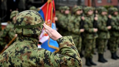 Вооруженные силы Сербии переведены в состояние повышенной боеготовности