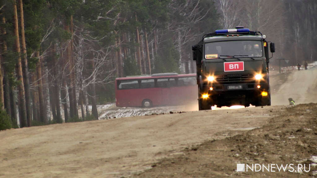В Армении перевернулся армейский грузовик