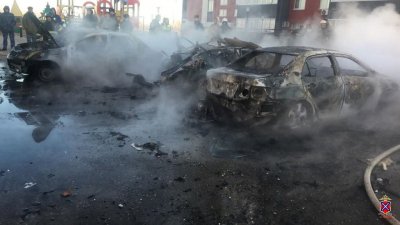 В Волгограде ребенок погиб в загоревшейся машине