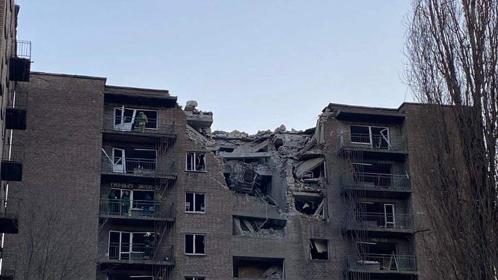 В результате артналета украинских боевиков в Алчевске ранены почти 30 мирных жителей