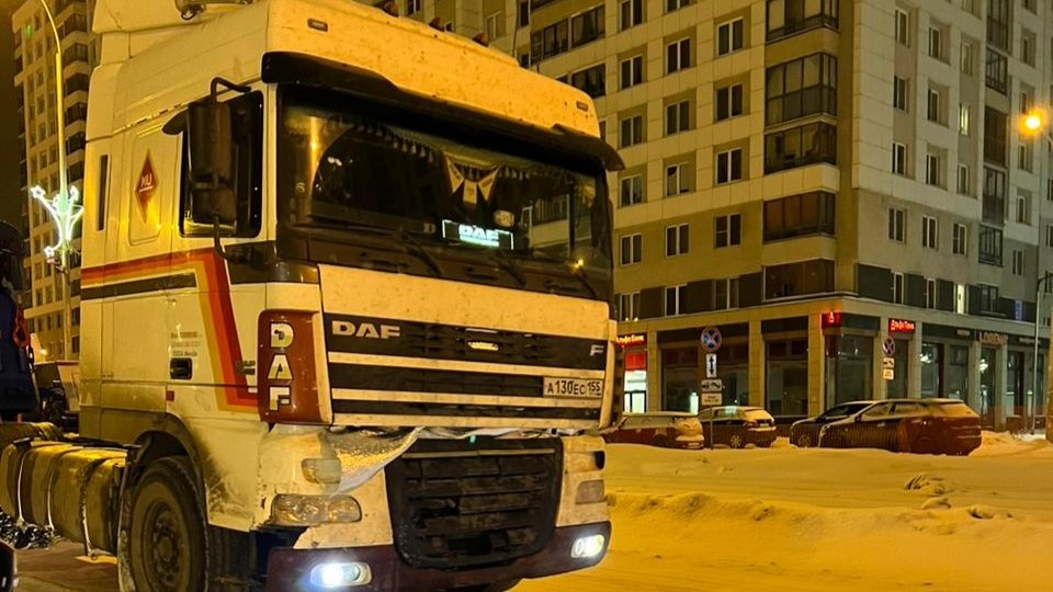 В Екатеринбурге задержали пьяного водителя грузовика