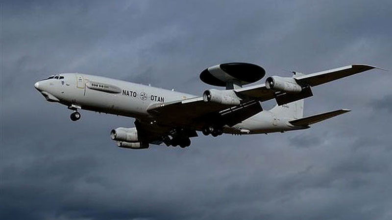НАТО перебросит в Румынию самолеты-разведчики для отслеживания военной активности России