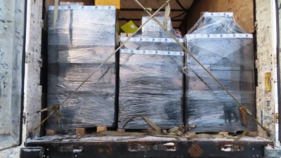 На границе задержали две тонны стиков из Казахстана (ФОТО)