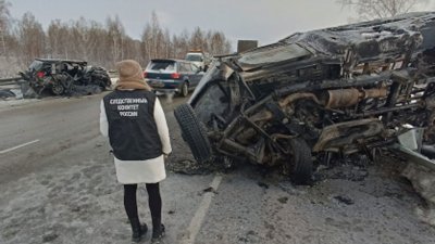 Четыре человека погибли в ДТП с участием скорой под Новосибирском