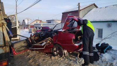 В Каменске-Уральском 17-летний пьяный водитель устроил аварию, его пассажирка – в реанимации