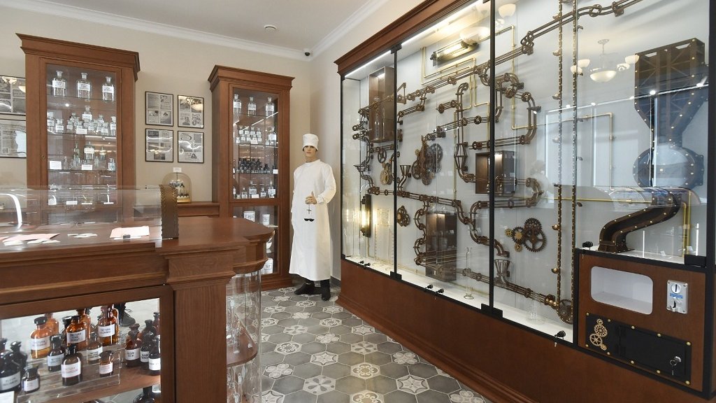 В Верхней Пышме открылась аптека нового формата – с музеем и лекторием (ФОТО)