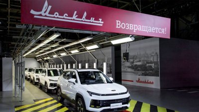 Сервисы такси и каршеринга получат 3 тысячи новых «Москвичей»