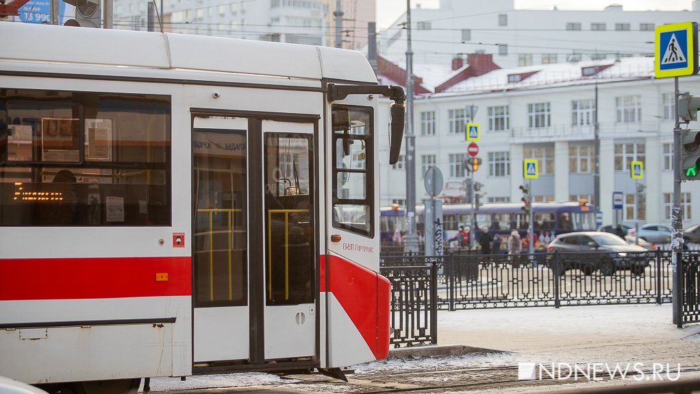 Глава Екатеринбурга рассказал, когда в городе появятся новые трамваи и троллейбусы
