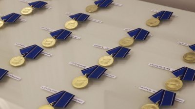 Гендиректор «Уральских авиалиний» получил медаль, учрежденную Путиным к 100-летию авиации