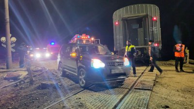 На Сахалине локомотив загорелся после столкновения с грузовиком