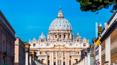 Жандармы со стрельбой остановили ворвавшегося в Ватикан нарушителя