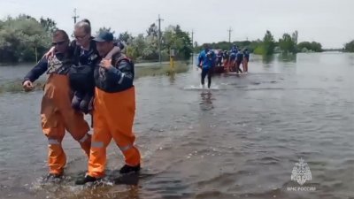 В Херсонской области свыше 1,5 тыс. человек спасены с затопленных территорий