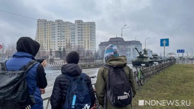 Нужны ли танки НАТО в российских городах: отвечают депутаты и политологи