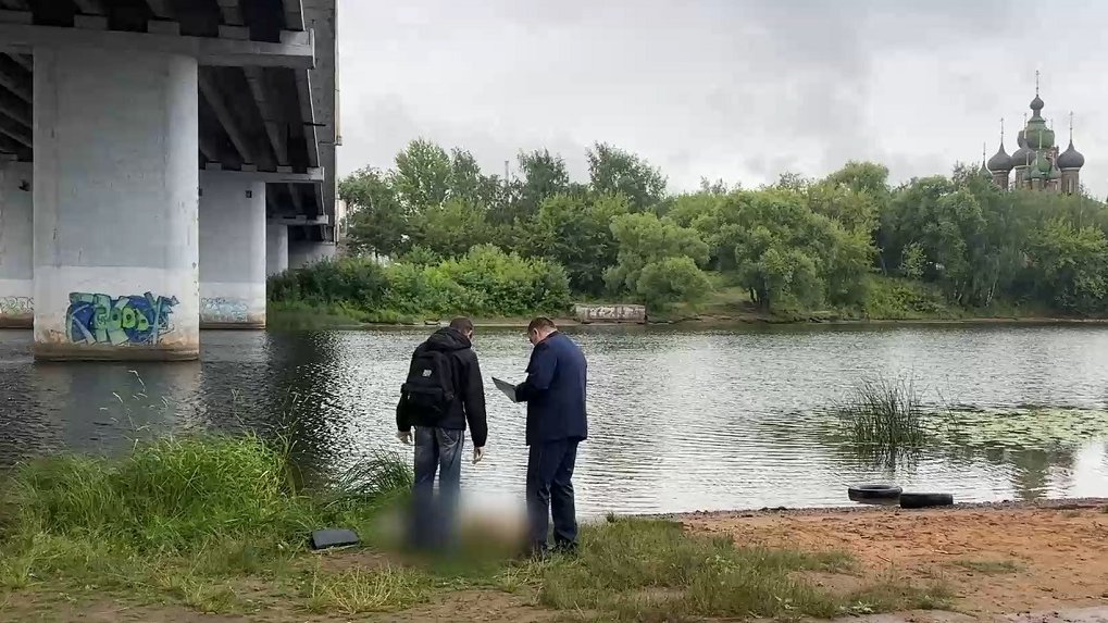 Тело младенца нашли в реке в Ярославле