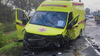 Под Владимиром семь человек пострадали в ДТП с машиной скорой помощи