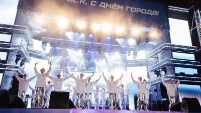 Концерт исполнительницы песни «Солнце в Монако» обошёлся Ноябрьску в 6,2 млн рублей