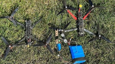 Пограничники сбили два дрона-камикадзе в Курской области