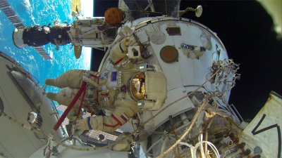 Космонавты регулярно ищут утечки воздуха на МКС