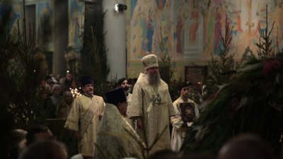 Более тысячи уральцев отметили Рождество в Свято-Троицком кафедральном соборе (ФОТО, ВИДЕО)
