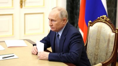 Путин поручил правительству и руководству регионов «предельно четко» уделить внимание вопросам безопасности школьников