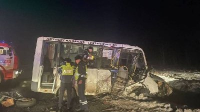 В суд ушло дело водителя автобуса, допустившего смертельную аварию под Режом