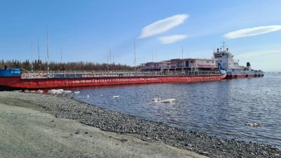 Обь-Иртышское речное пароходство отказалось возить людей по маршруту Салехард-Приобье
