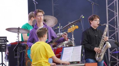 В Академическом для детей стартовало джазовое лето (ФОТО)
