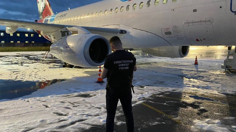 Авиакомпания «Ямал» отрицает пожар и винит «Пулково» в порче самолёта