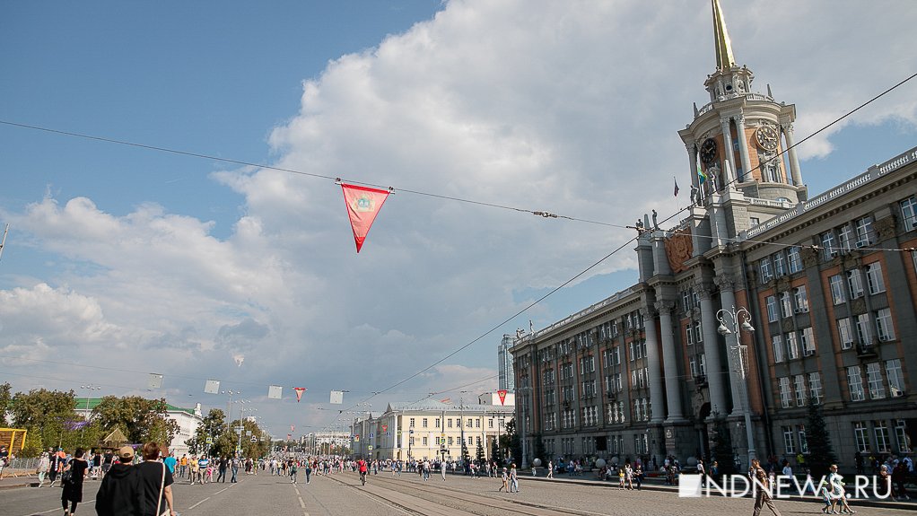В День города центр Екатеринбурга закроют для самокатчиков (КАРТА)