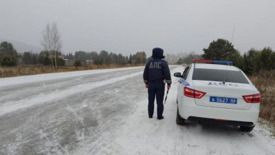 На дорогах Свердловской области – опасный гололед