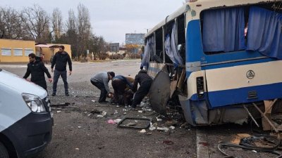 ВСУ обстреляли автобус в Новой Каховке – четверо погибли