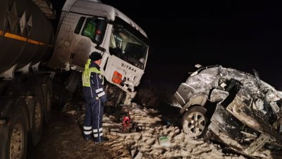 В Артинском районе в ДТП с грузовиком погибла семейная пара (ФОТО)