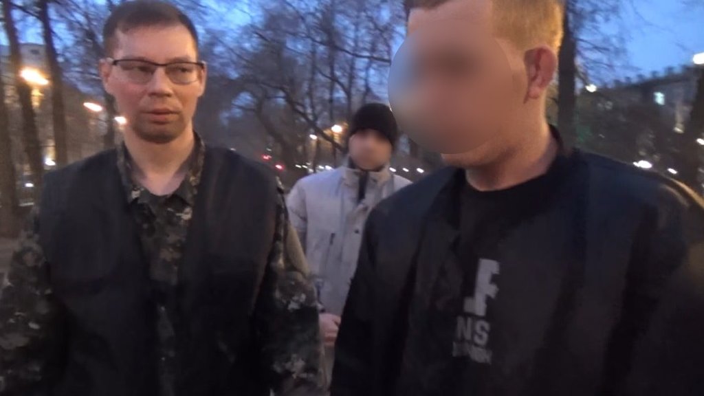 Екатеринбуржец пытался убить двух бомжей, потому что в детстве его напугал бездомный