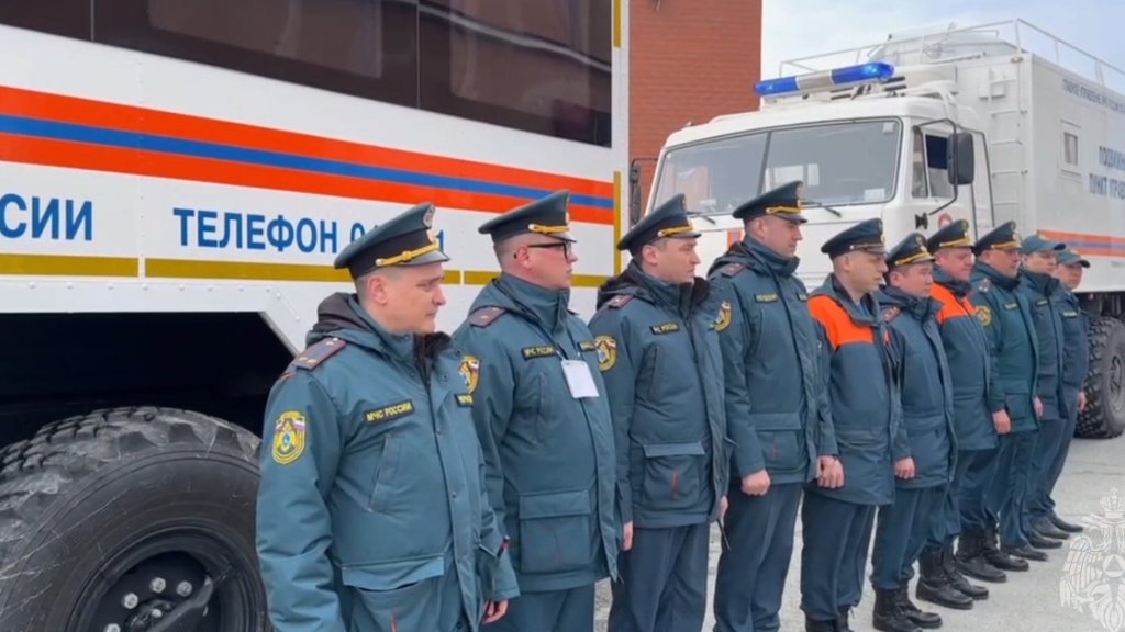 В Тарко-Сале в связи с паводком объявлена ЧС