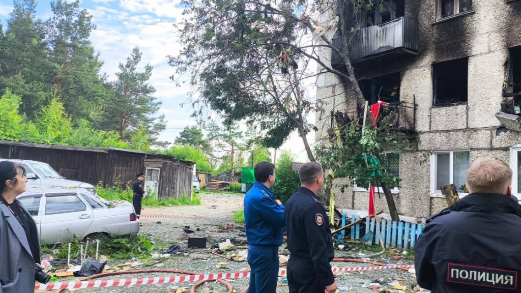 После взрыва газового баллона в Ивделе пострадало 7 человек, двое погибло