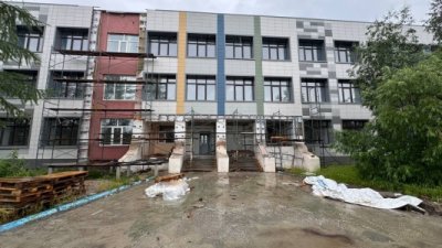 Следователи возбудили уголовное дело из-за срыва срока ремонта школы в Лимбяяхе