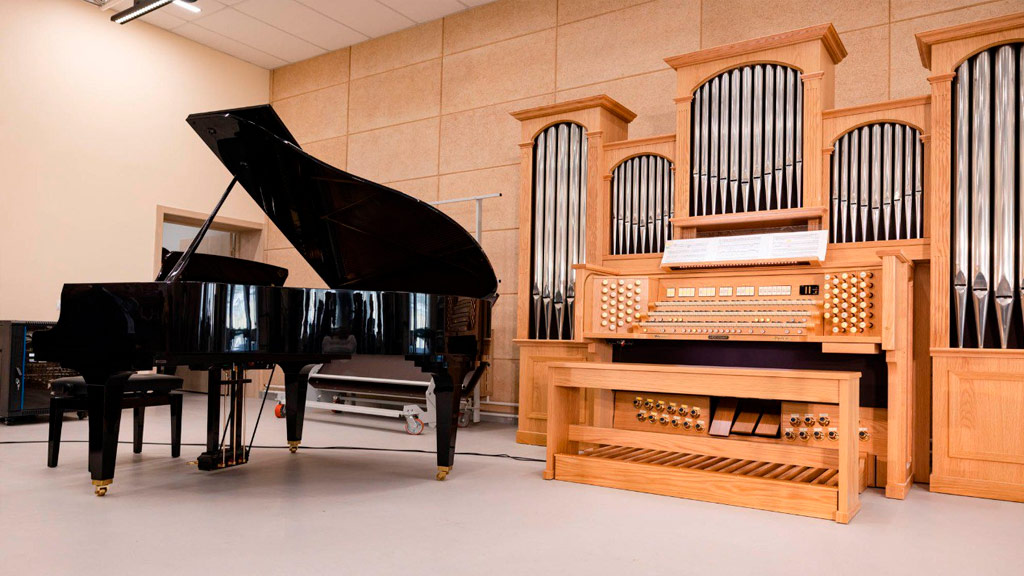 На Сортировке дети будут играть на органе