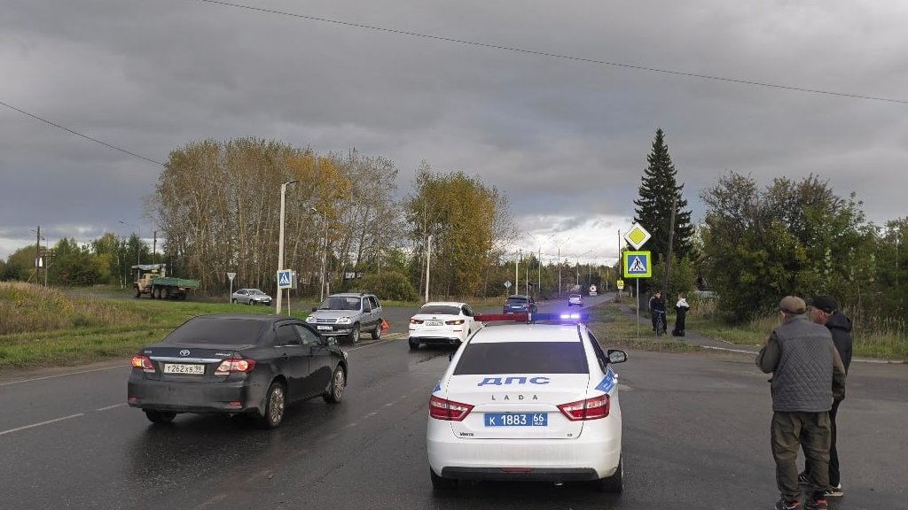 В Тавде 81-летний водитель сбил на «зебре» студентку. У нее сотрясение мозга